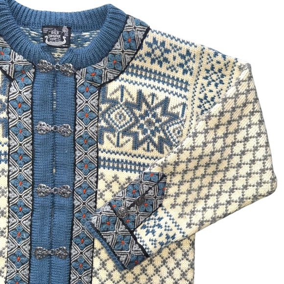 Dale of Norway Nordic Wool Cardigan
Oslo Sweater Shop Exclusive Made in Norway - Picture 2 of 15